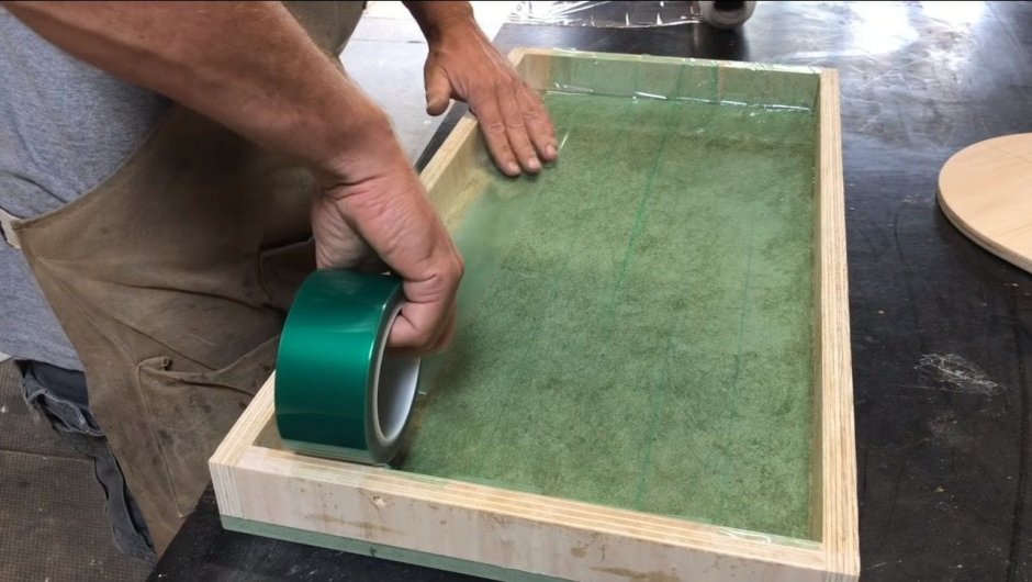 Форма для заливки столешницы из эпоксидной смолы