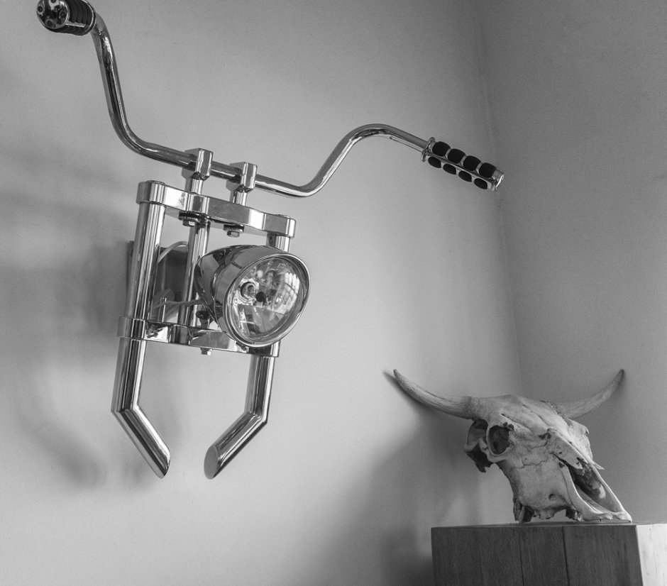 Светильник из запчастей мотоцикла