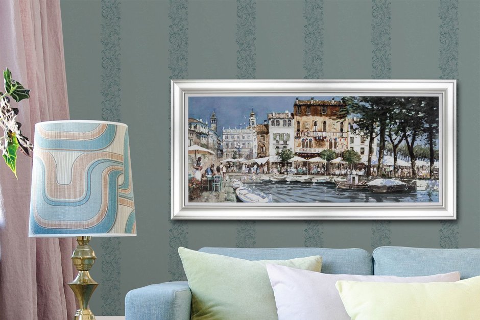 Репродукция в раме