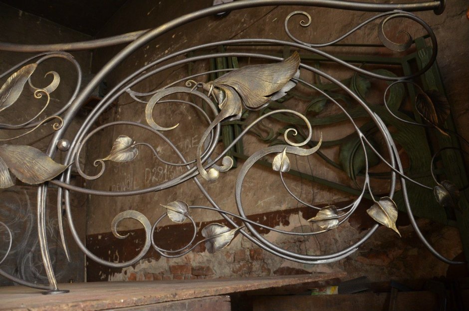 Кованое ограждение в растительном стиле