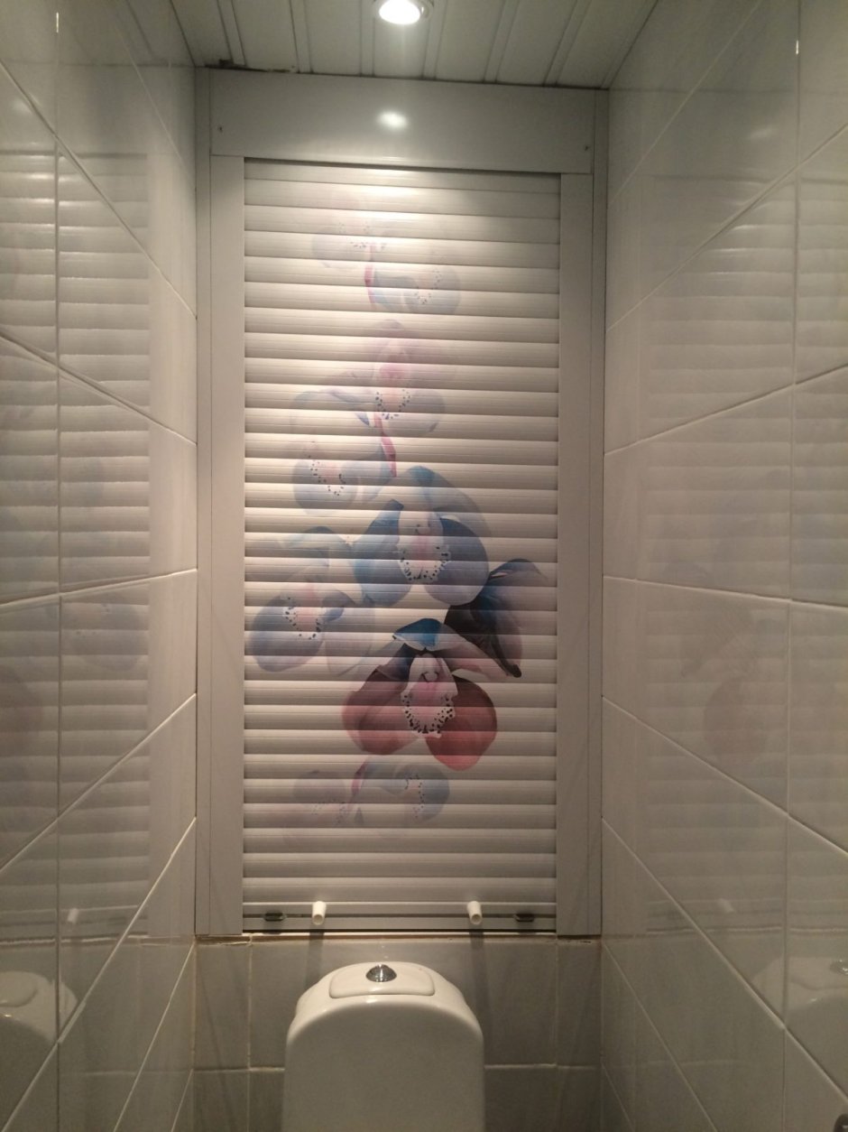 Жалюзи в туалет