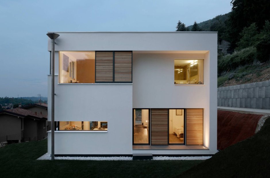 Дом с плоской крышей монолит 170 м