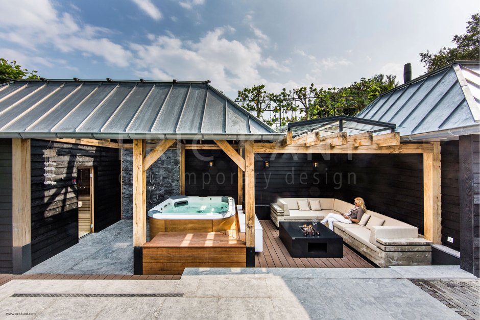 Крыша бани с террасой