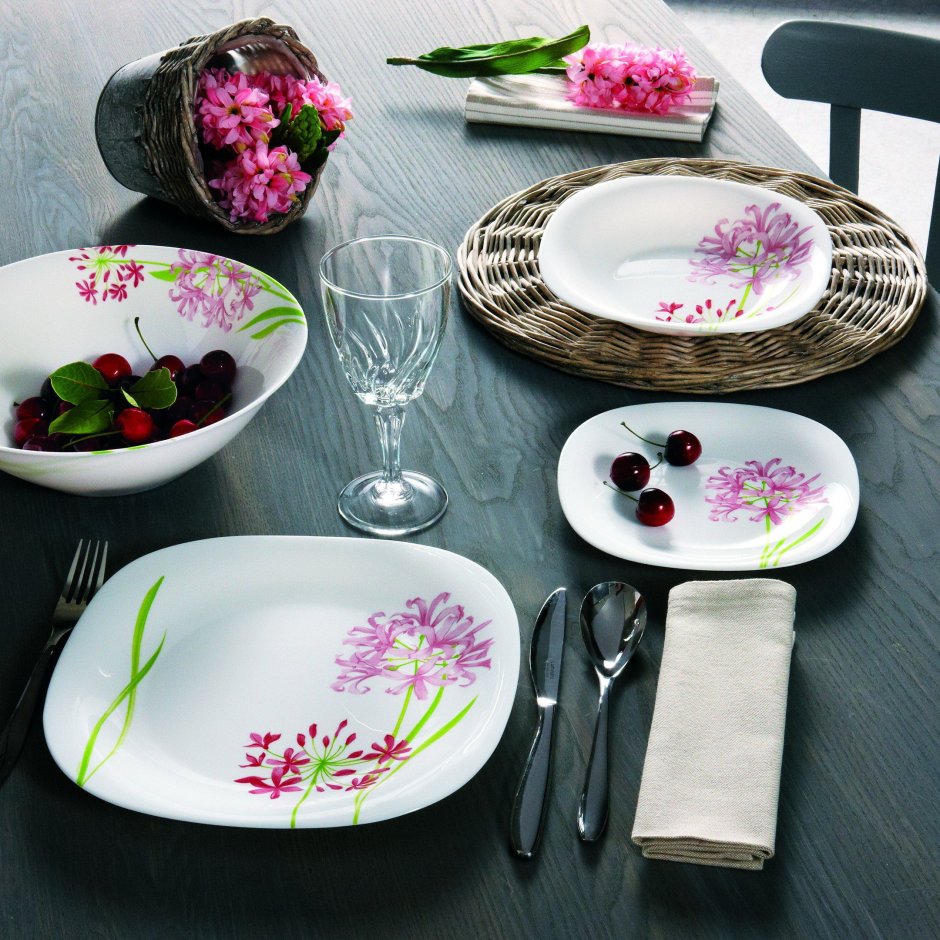 Посуда тарелки