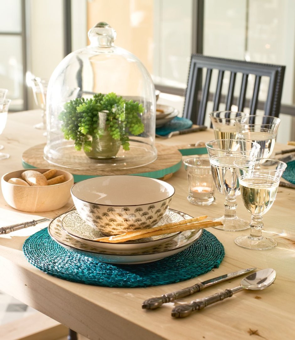 Столовый сервиз с пионами