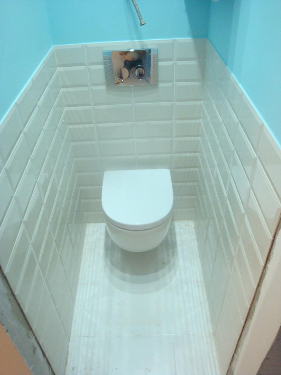 Плинтус для скрытия труб отопления