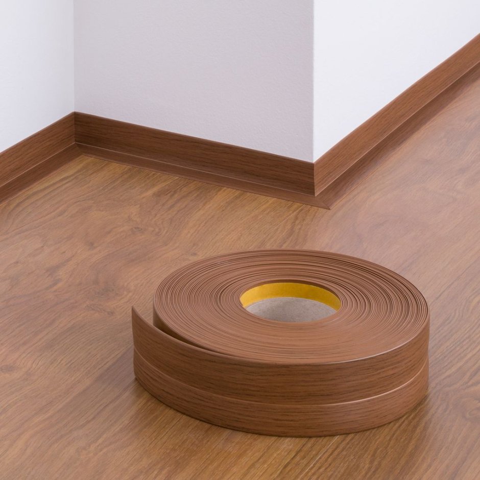 Плинтус плоский сосна 80 мм