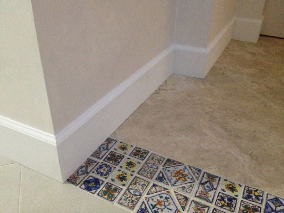 Бордюр для поддона good Door нб00001