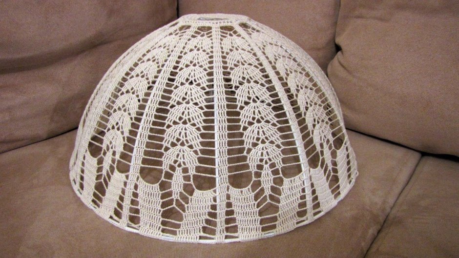 Вязаный абажур для торшера