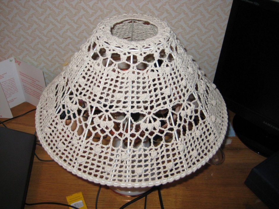 Ажурный абажур крючком