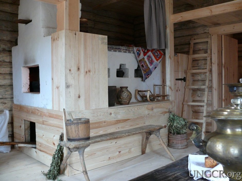 Старинная печь лежанка 17век