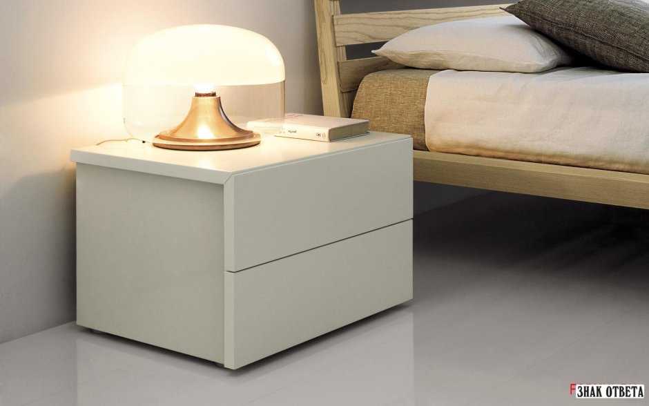 Тумбочка прикроватная бежевая
