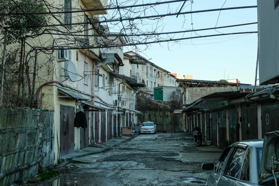 Гаражные фавелы в Сочи