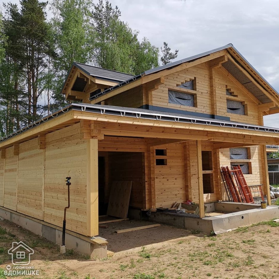 Дом из профилированного бруса с гаражом