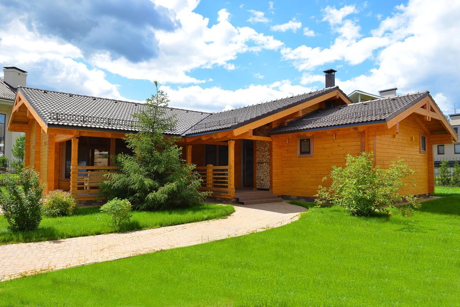 Дом-баня из клееного бруса под ключ