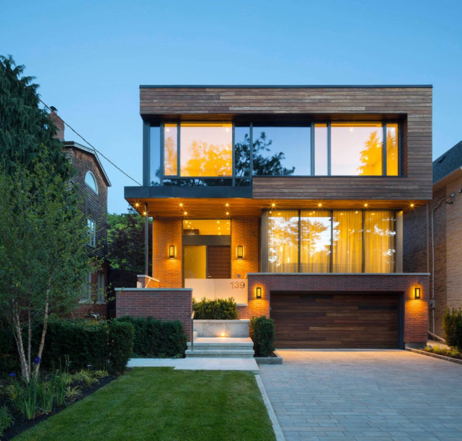 Квадратный дом с плоской крышей