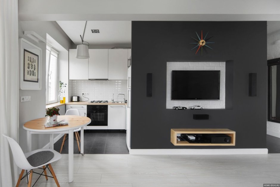 Серая студия в хрущевке 30 кв.м