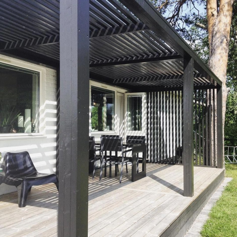 Веранда на металлических Столбах