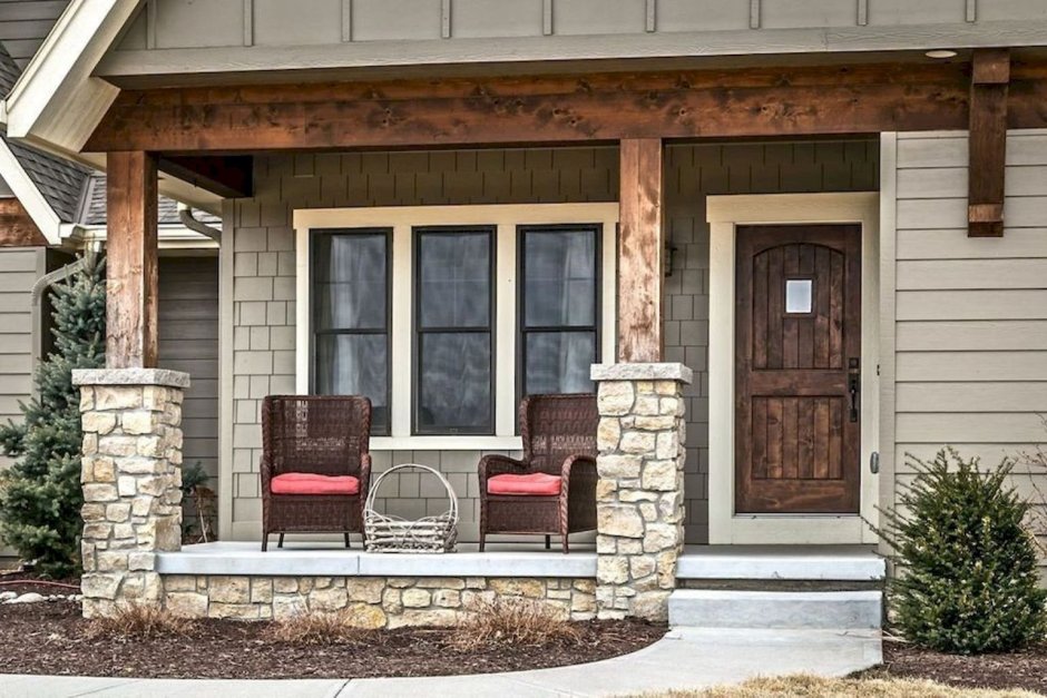 Отделка крыльца в частном доме