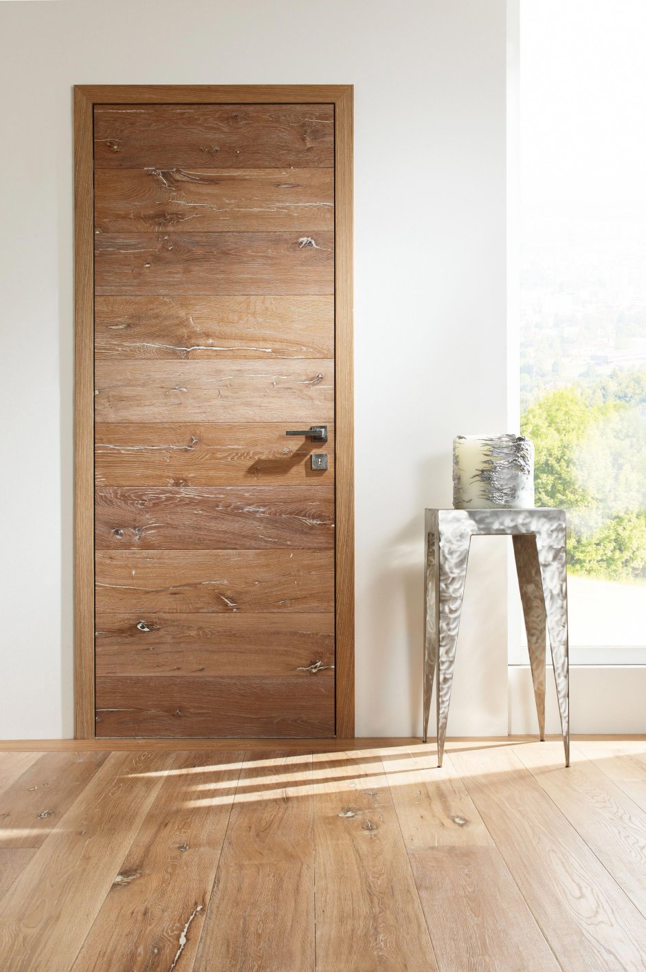 Двери под дерево