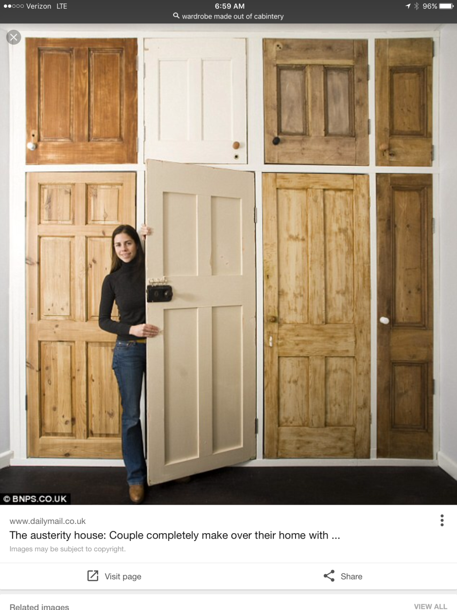 Шкаф из старых дверей