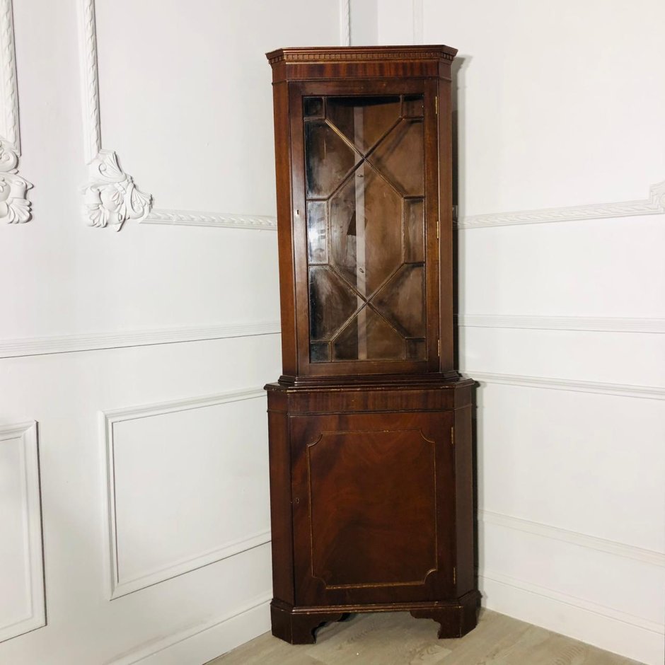 Винтажные шкафы российского производства