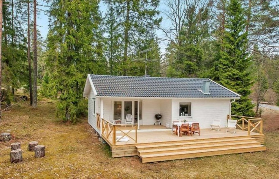 Тини Хаус с террасой