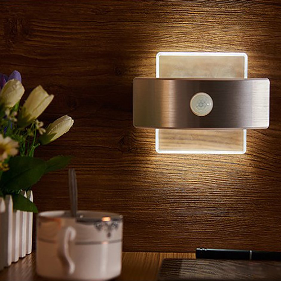 Лампочка с датчиком движения g10