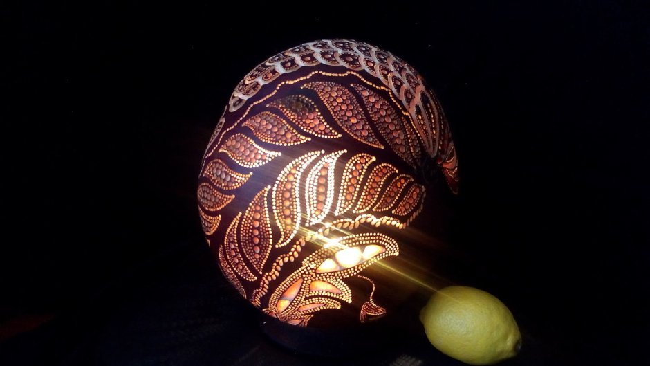 Светильник из тыквы