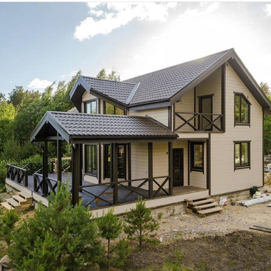 Каркасный дом с большими окнами