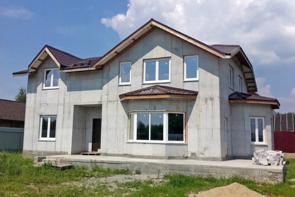 Дом из бетона монолит