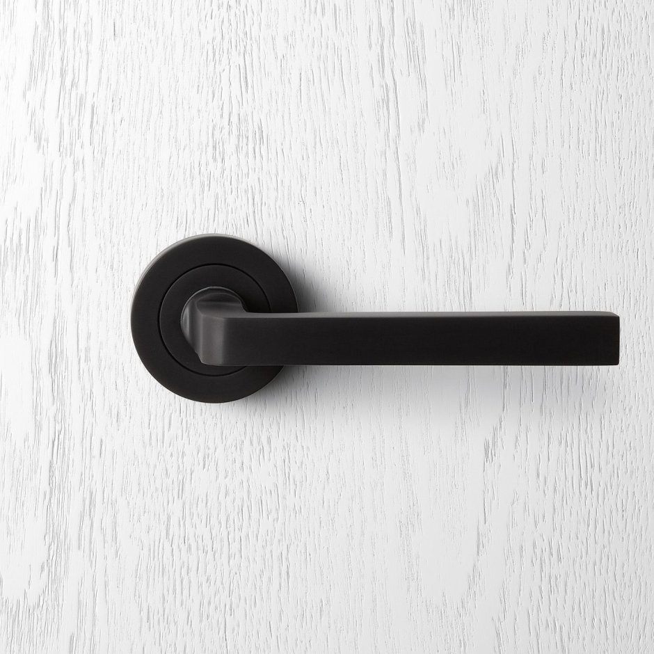 Странные дверные ручки