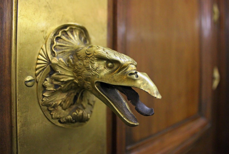 Необычные ручки для дверей