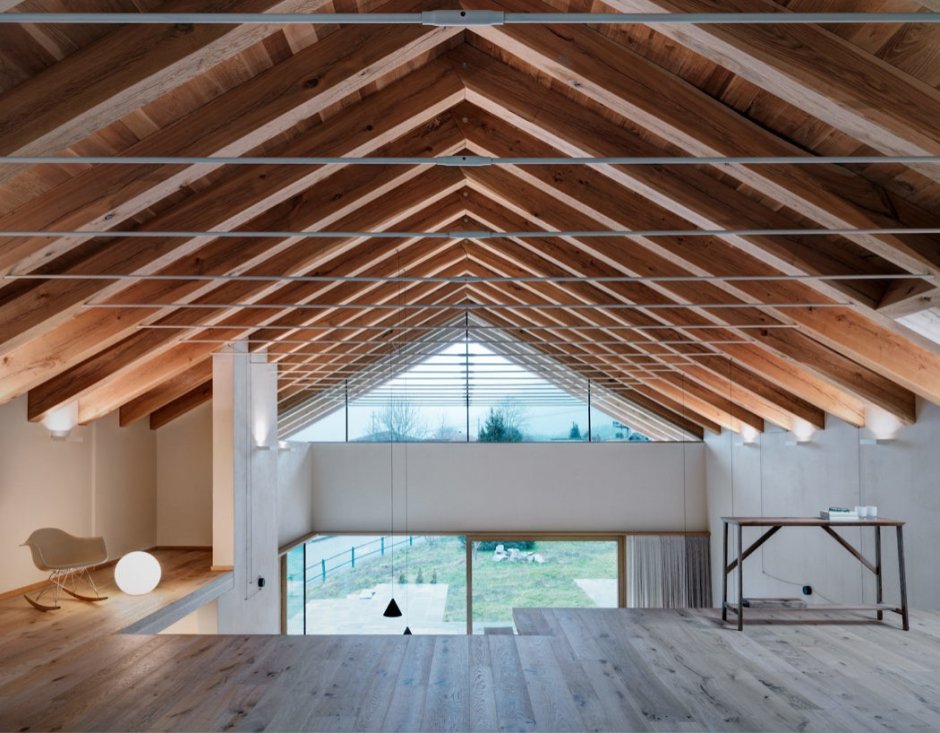 Барнхаус балки