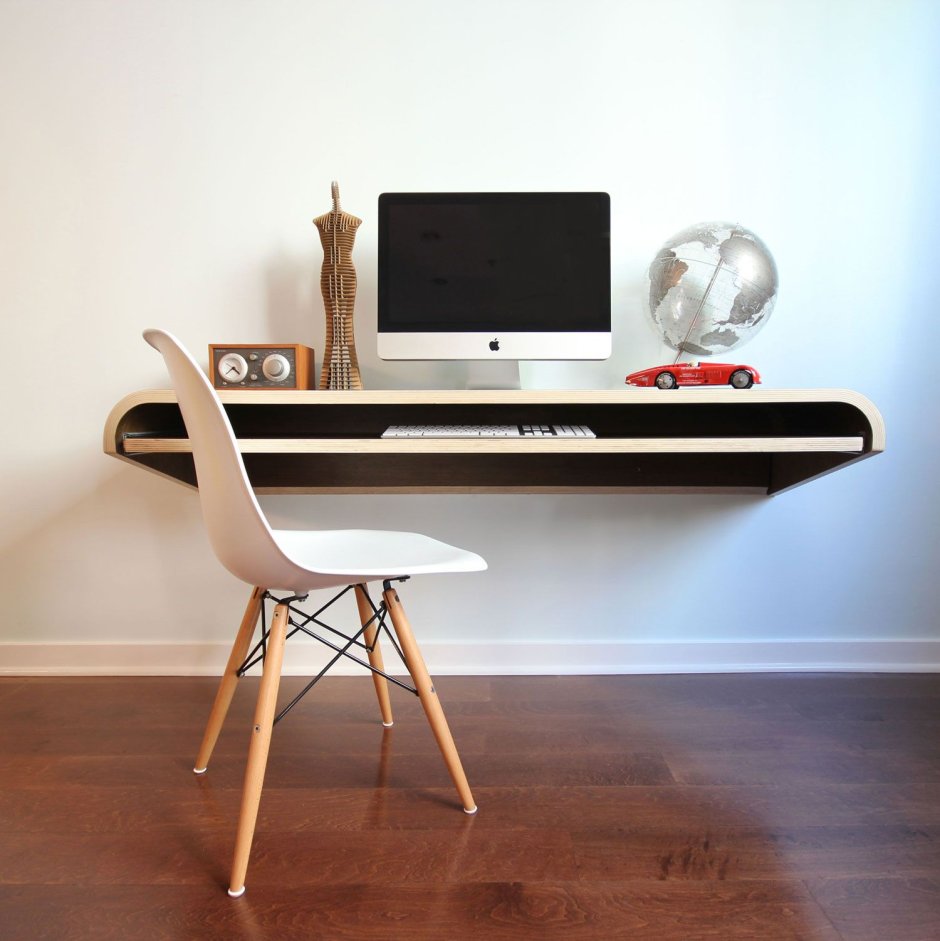 Настенный письменный стол