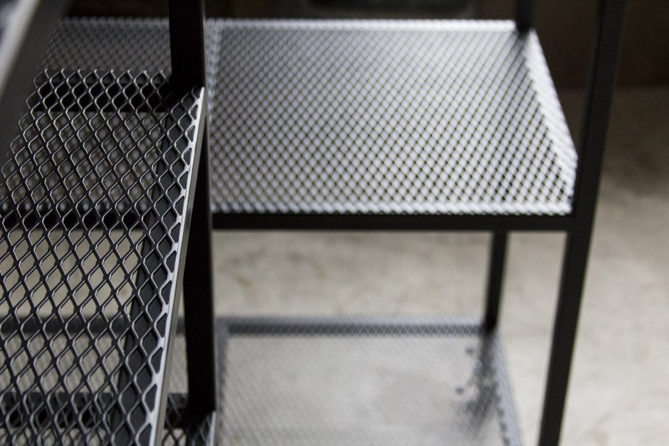 Ступень металлическая из листа ПВЛ (600х240х70 мм)