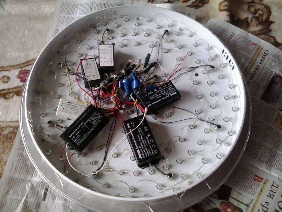 Монтаж люстры