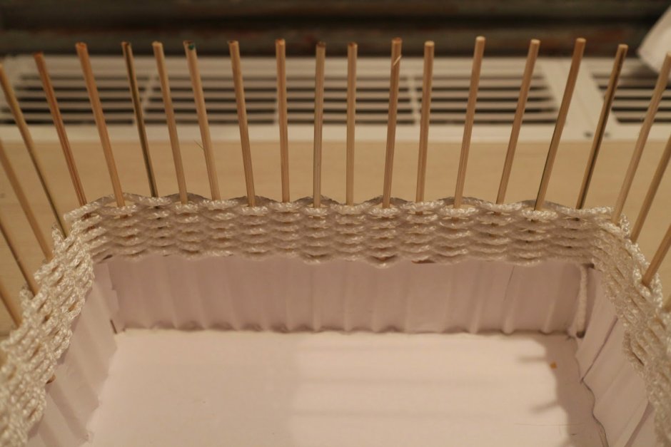 Домик из бамбуковых палочек