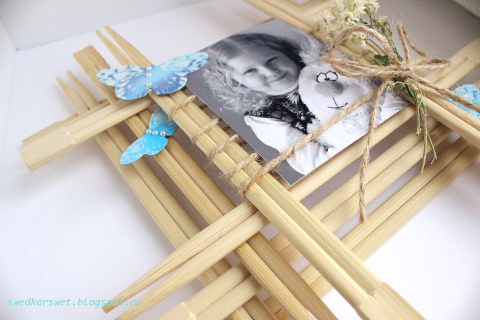 Корзинка из палочек для суши