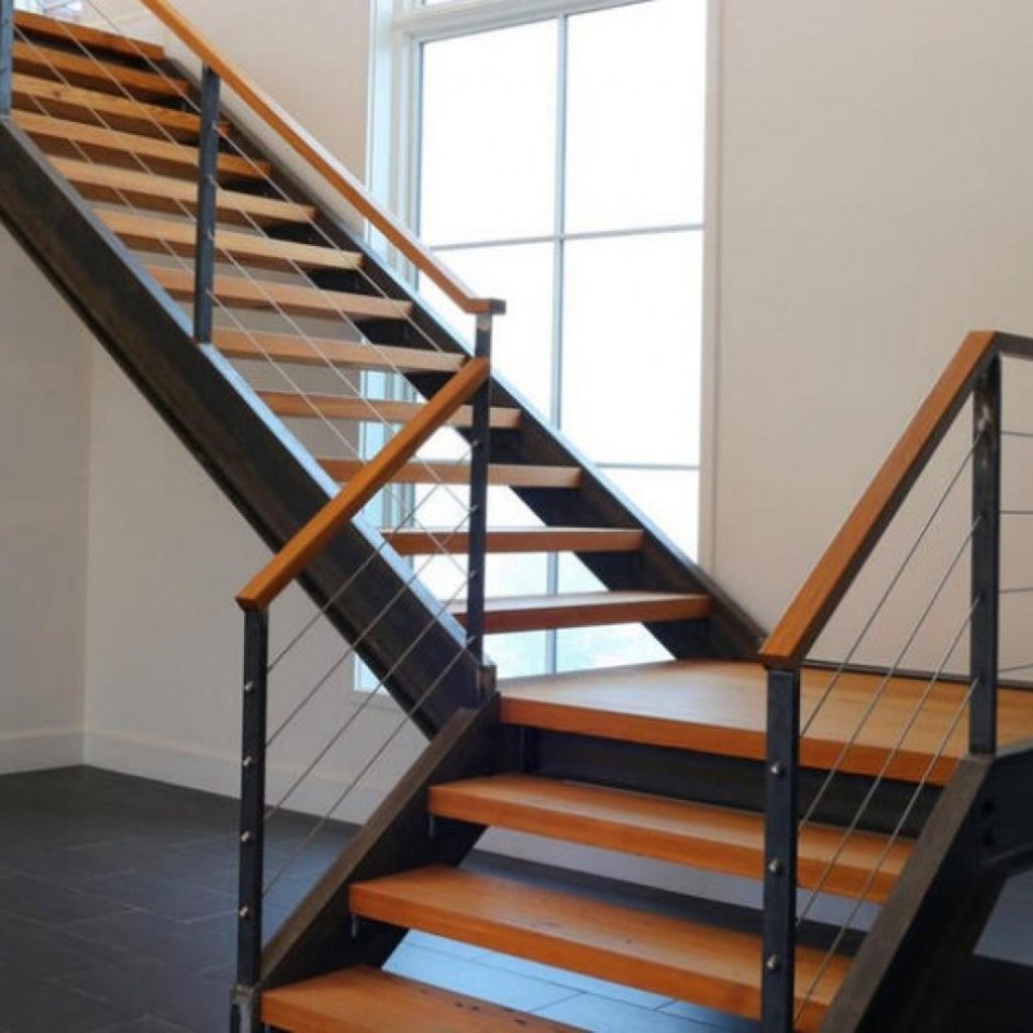 Лестница двухмаршевая лофт