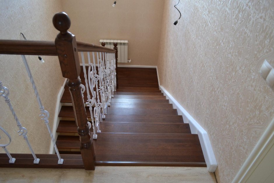 Сапожок на ступенях