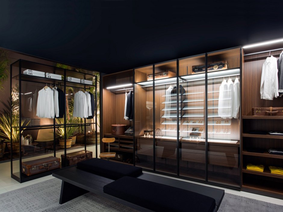 Гардеробная с подсветкой