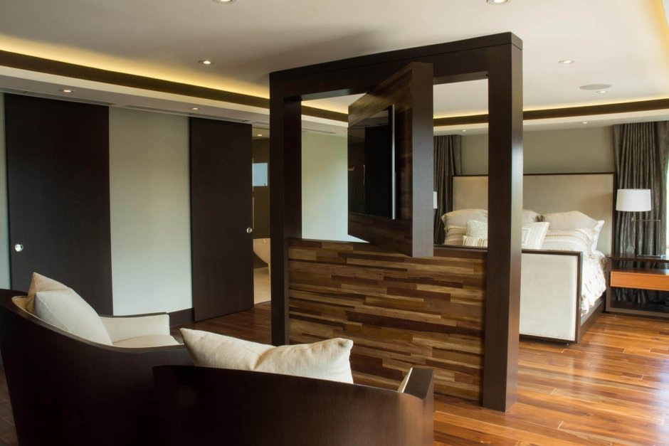 Стеллаж с телевизором для зонирования