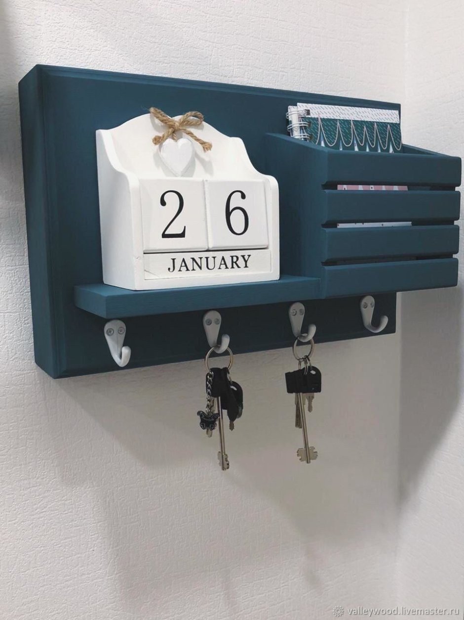 Ключница закрытая большая на щиток 40x35