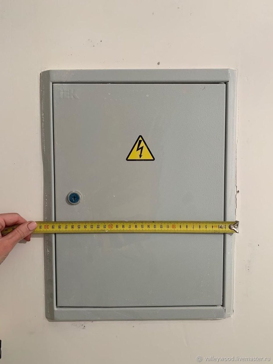 Дверца для счетчика электроэнергии