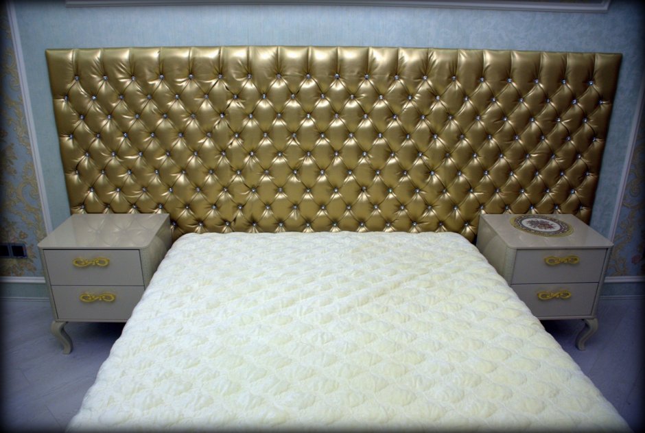 Панель для кровати из каретной стяжки
