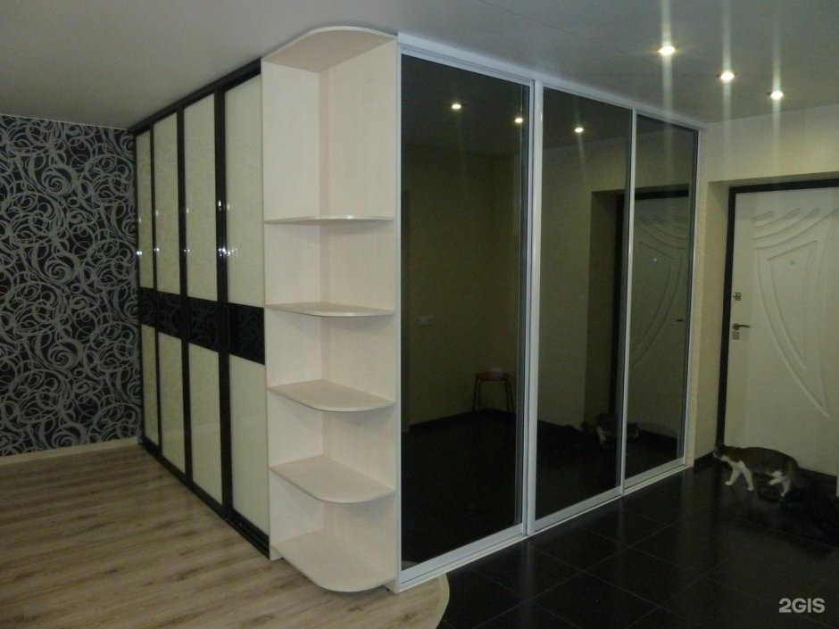 Двухсторонний шкаф купе