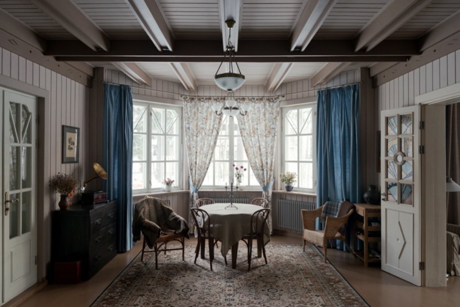 Интерьер дачного домика