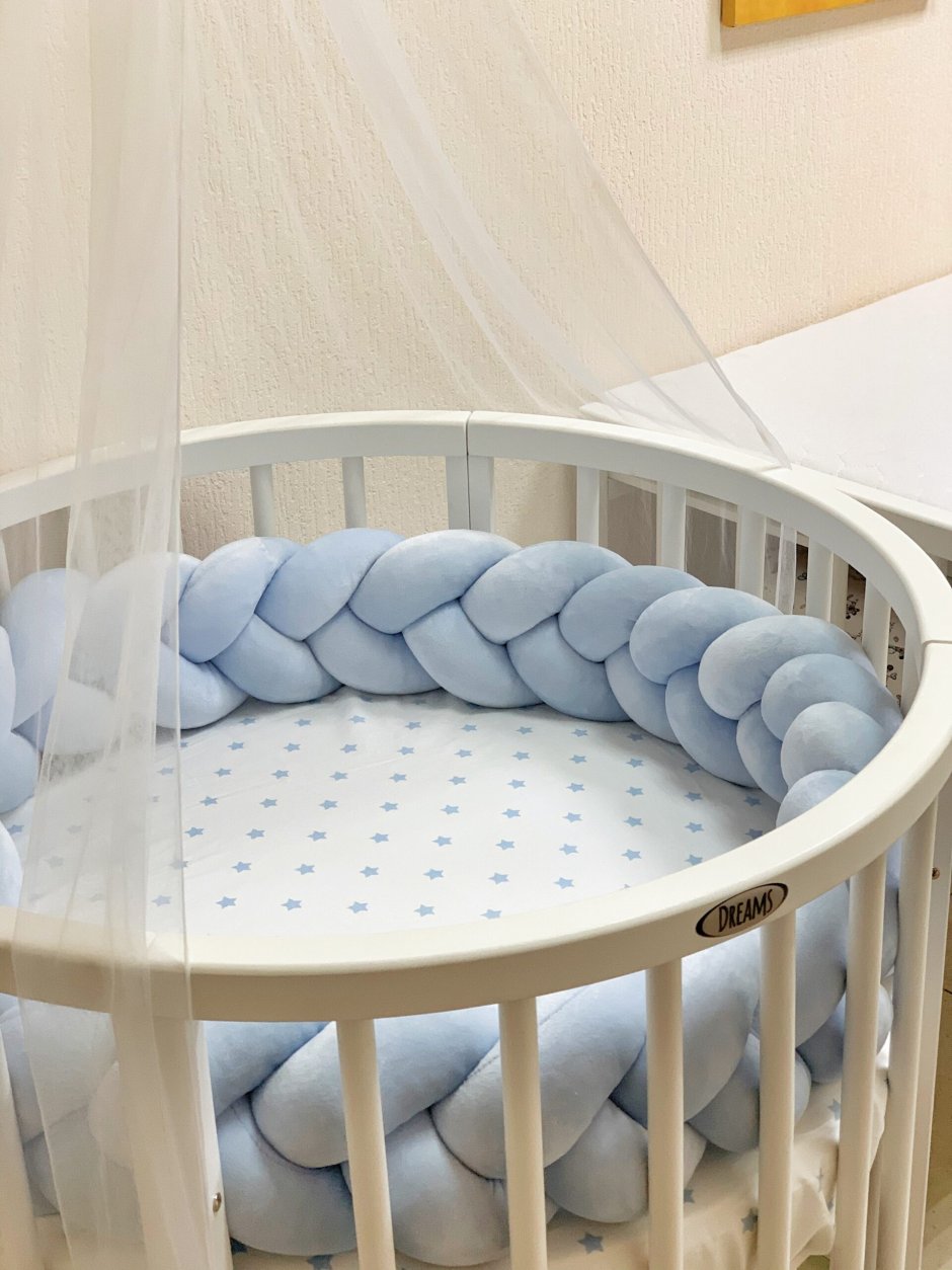 Круглая кровать в интерьере