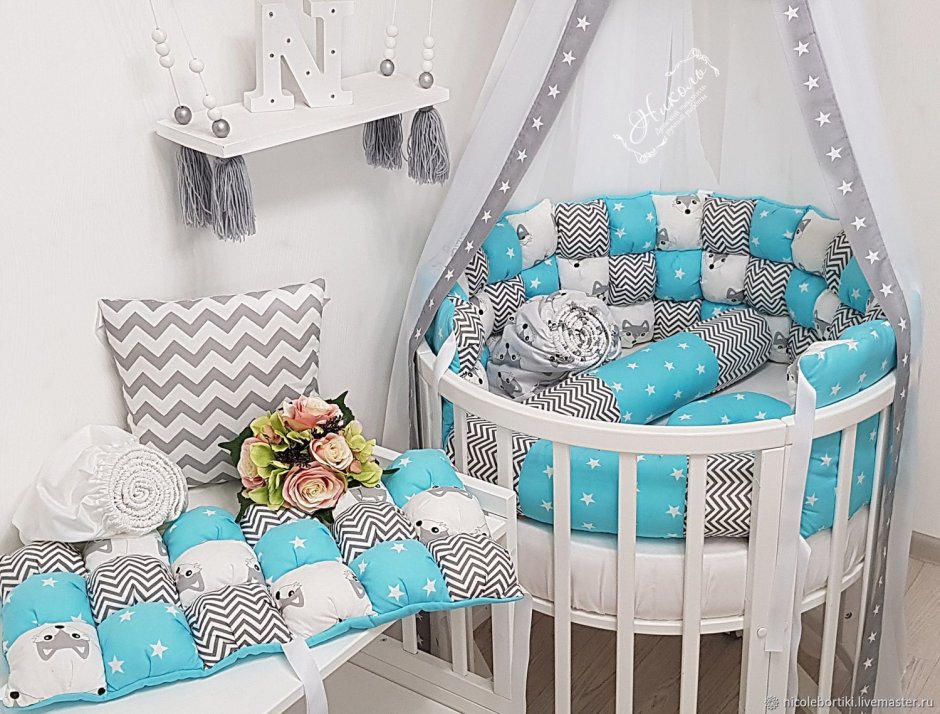 Круглые дизайнерские кровати